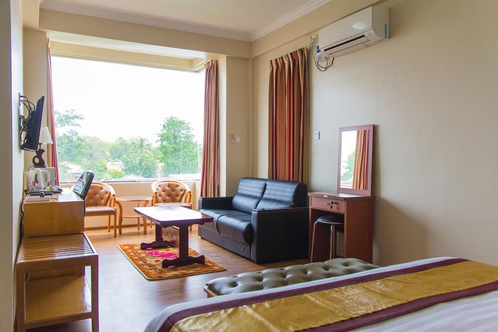 Hotel Lily The Home Hsipaw Exterior photo